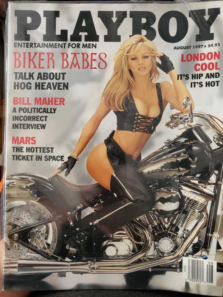 Playboy 1997  (August) magazine collectible [Barcode 03009550] - Main Image 3