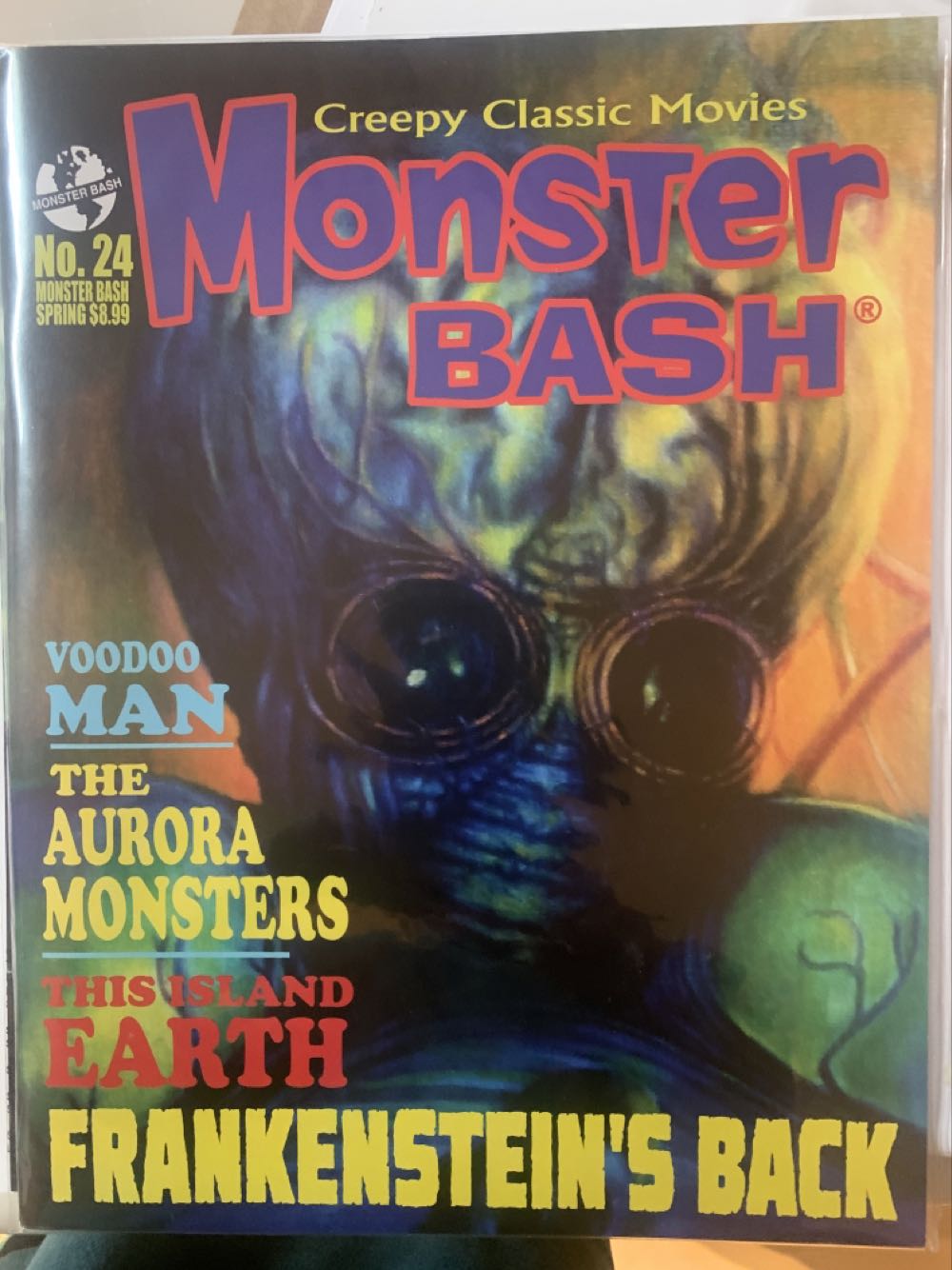 Monster Bash 24  (April) magazine collectible - Main Image 2