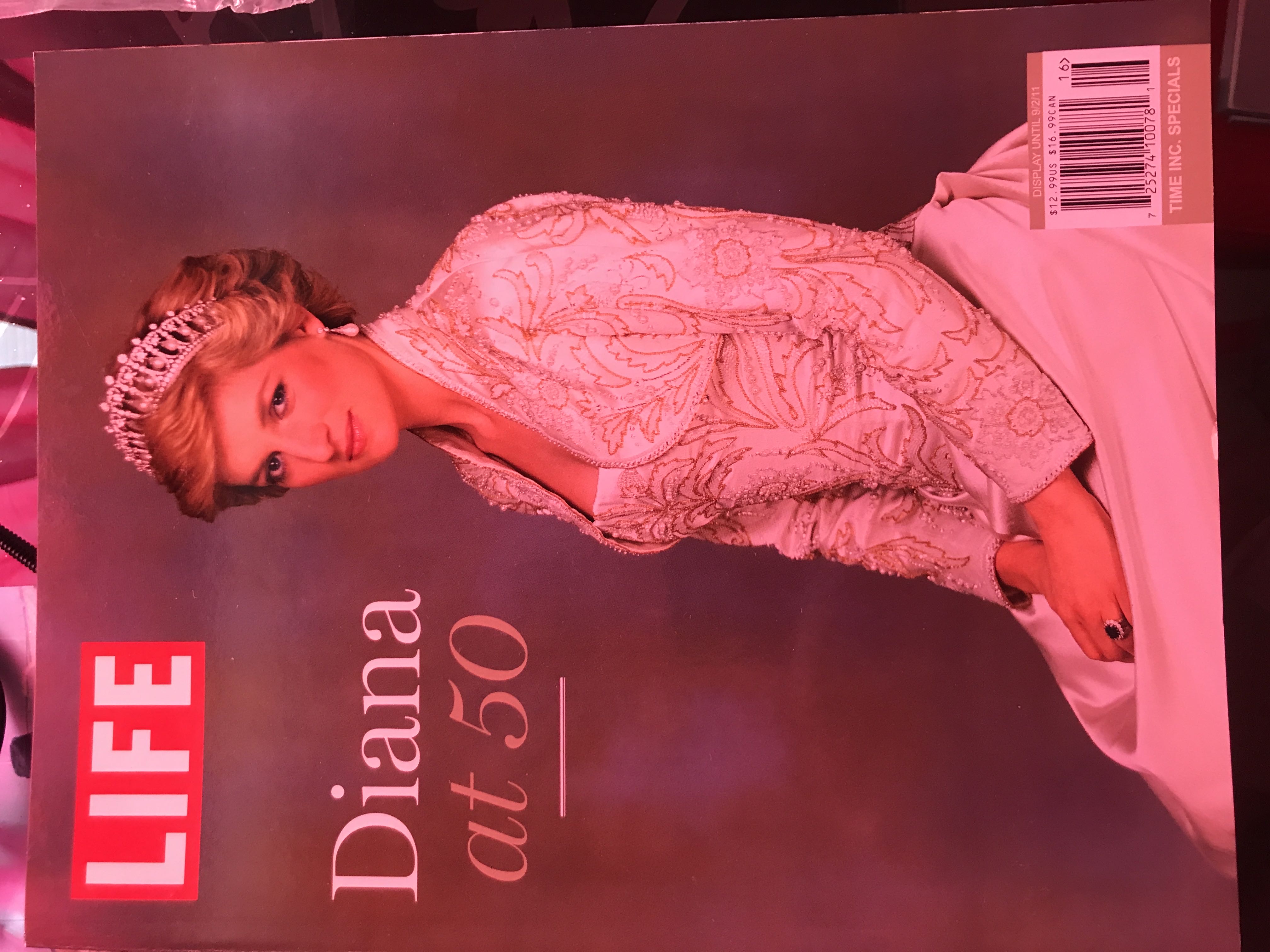 The Official International Queen Fan Club Summer 94