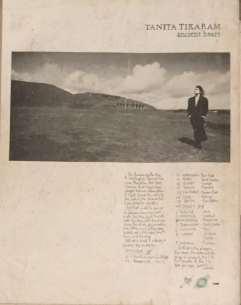 Q Magazine # 25  (October) magazine collectible - Main Image 2