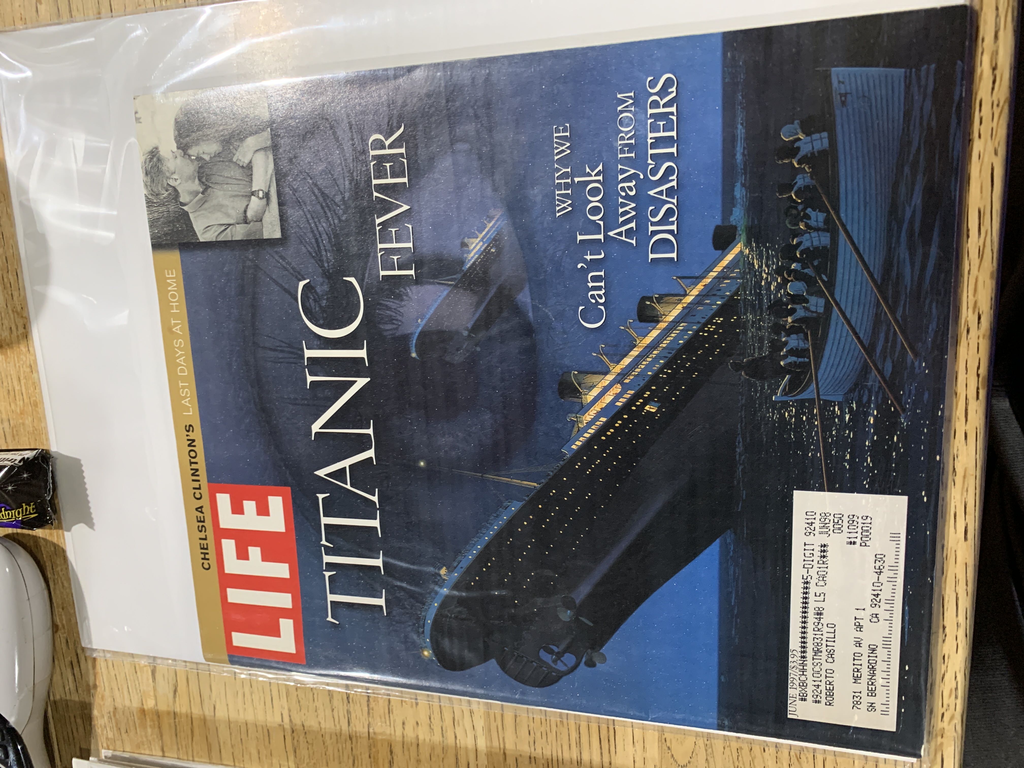 Life  (June) magazine collectible - Main Image 1
