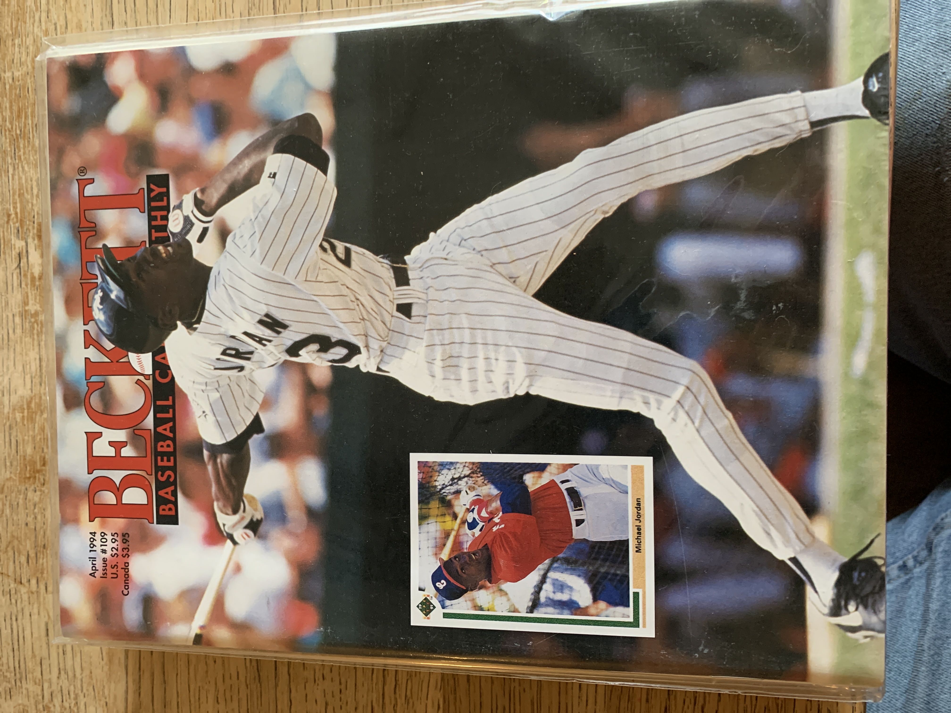 Beckett Baseball Card Monthly (April) magazine collectible - Main Image 1