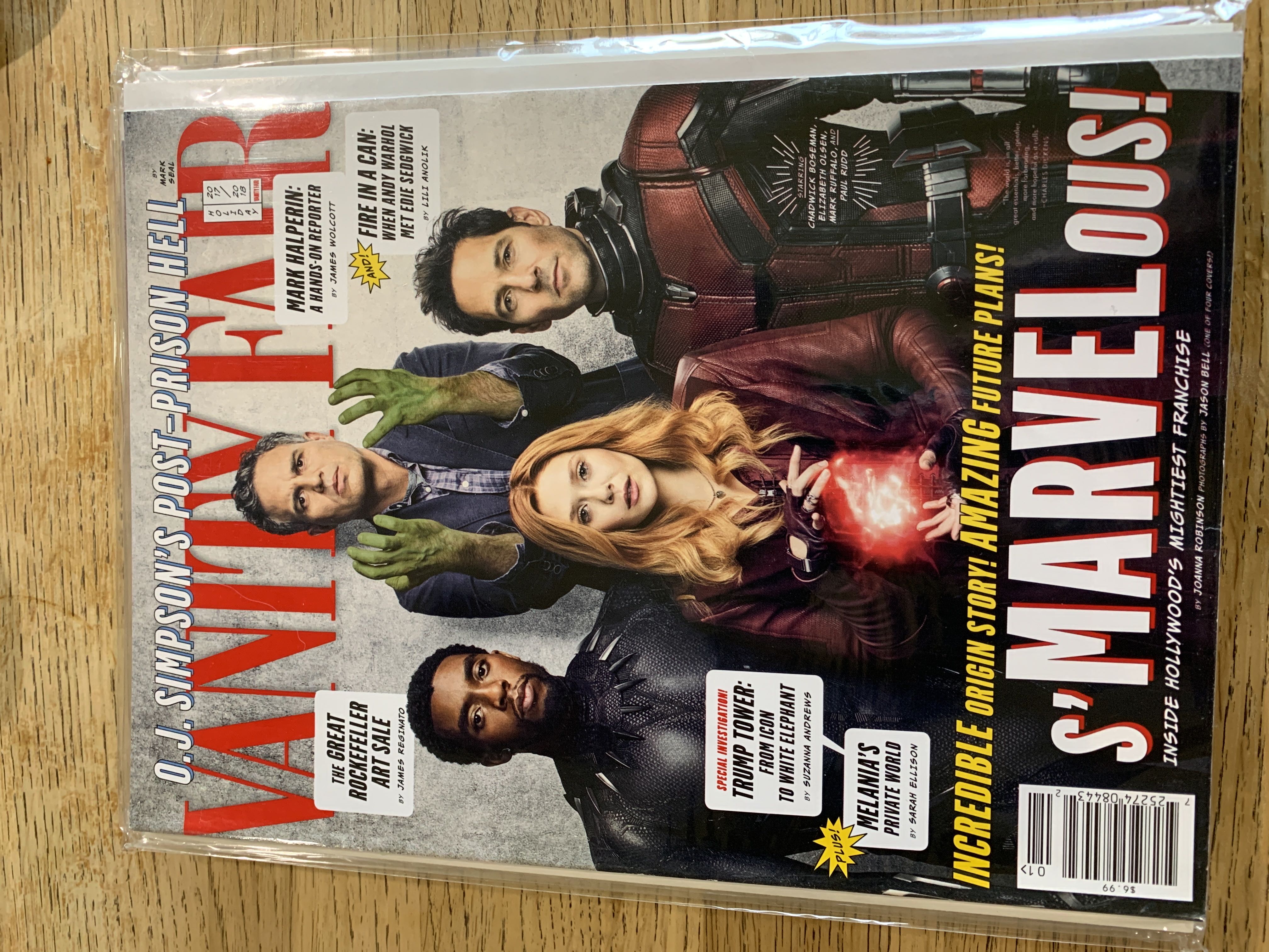 Vanity Fair  (November) magazine collectible [Barcode 725274084432] - Main Image 2