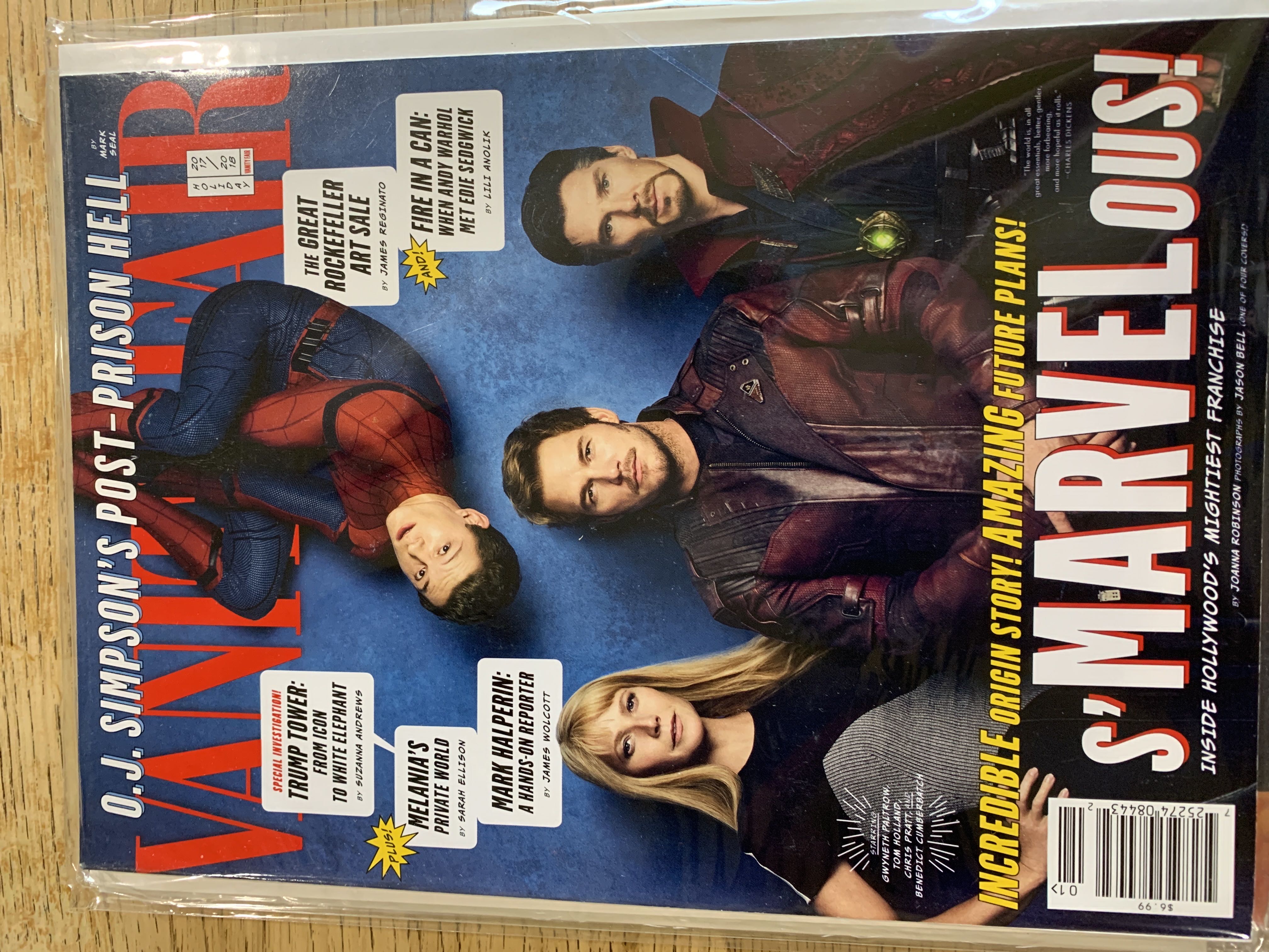 Vanity Fair  (November) magazine collectible [Barcode 725274084432] - Main Image 3