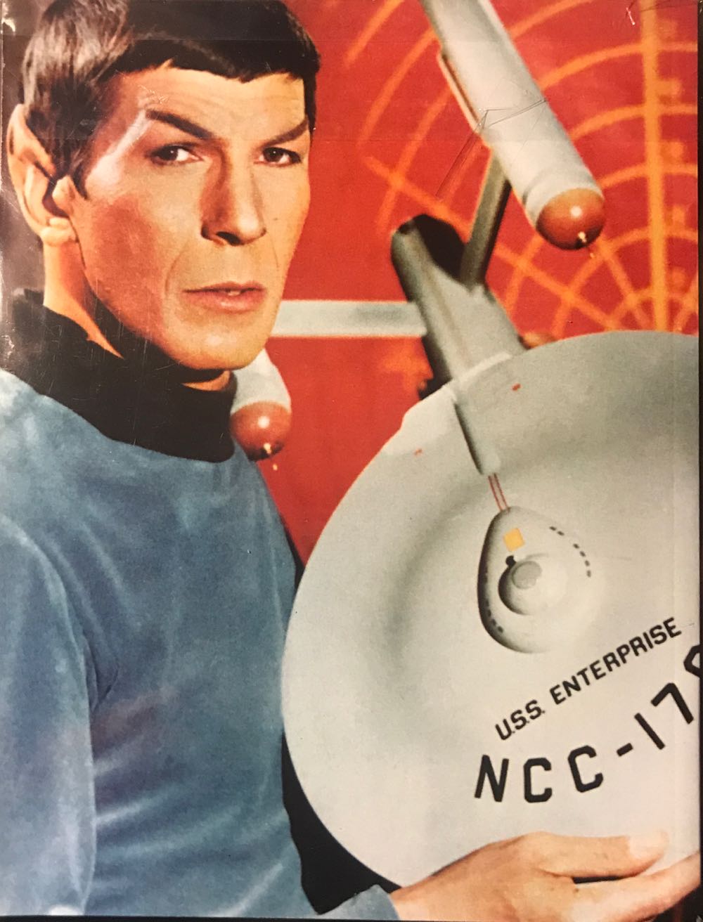 2pac  (February) magazine collectible [Barcode 074470571209] - Main Image 2