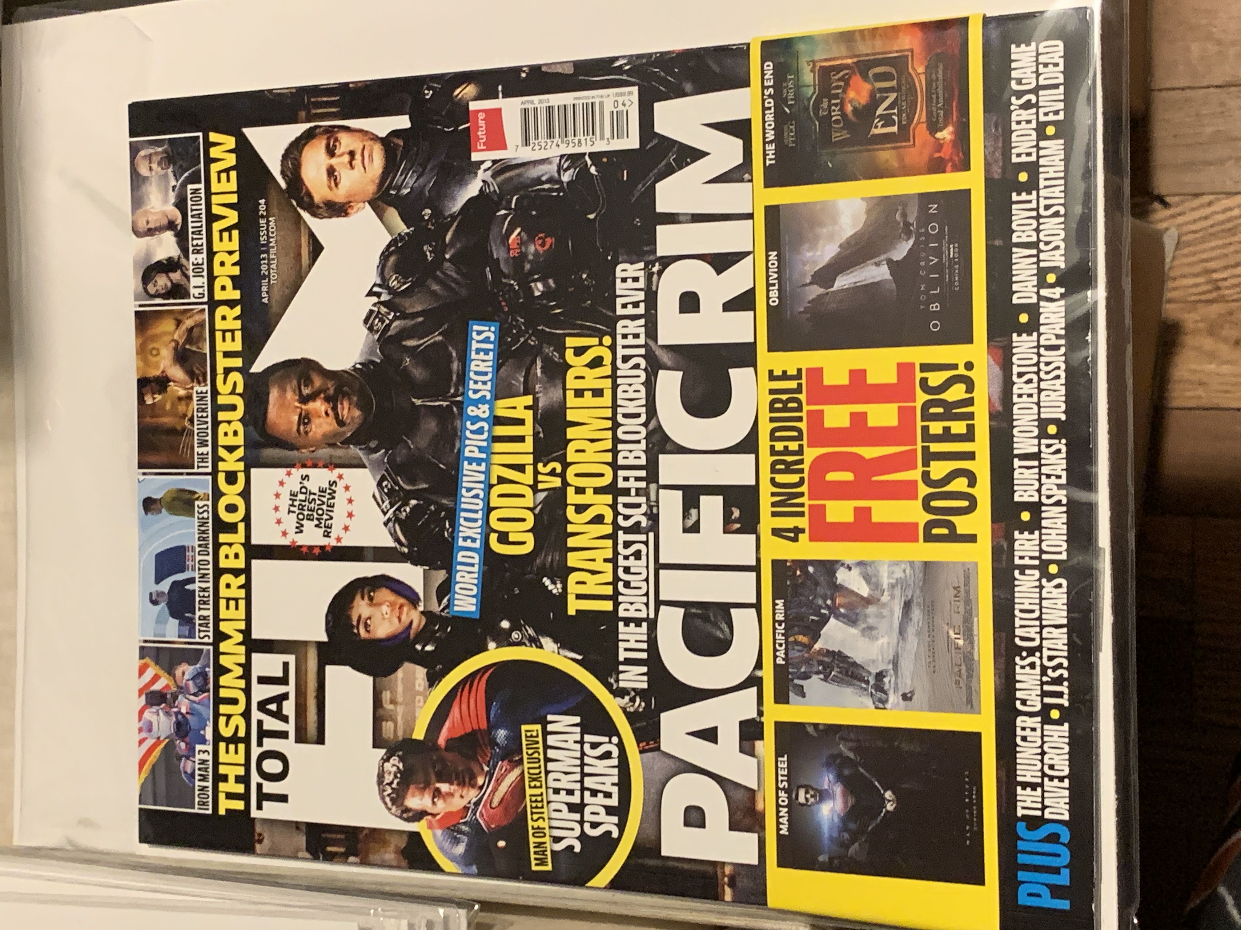 Total Film # 204  (April) magazine collectible [Barcode 725274958153] - Main Image 1