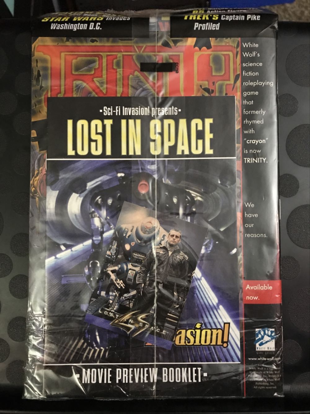 Sci-fi Invasion  magazine collectible - Main Image 2