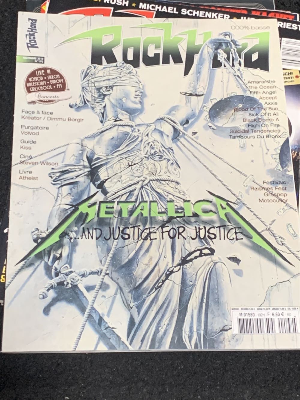 Bond-The Ultimate Guide To James Bond