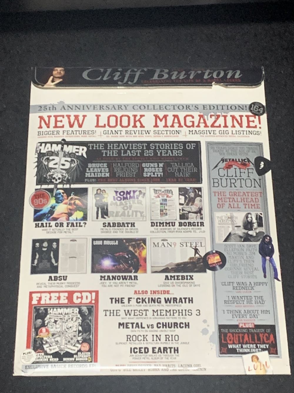 Metal Hammer  (November) magazine collectible [Barcode 9770955119133] - Main Image 2