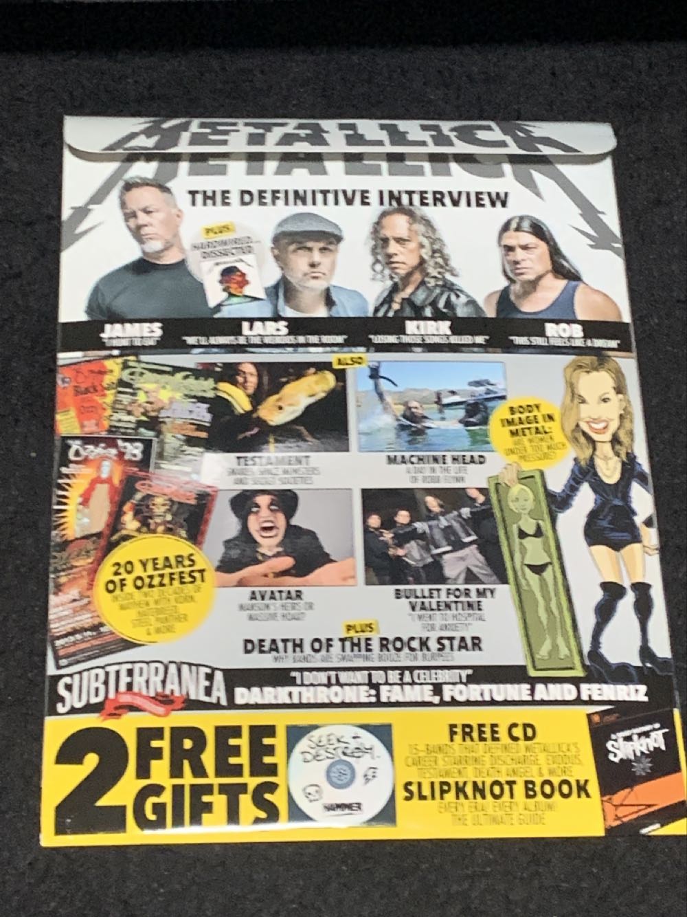 Metal Hammer  (December) magazine collectible [Barcode 9770955119140] - Main Image 2