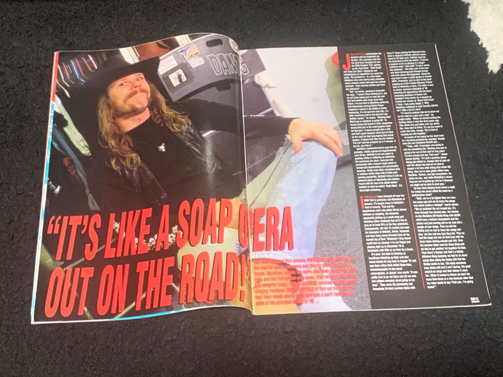 Raw  (January) magazine collectible [Barcode 9770954156023] - Main Image 2