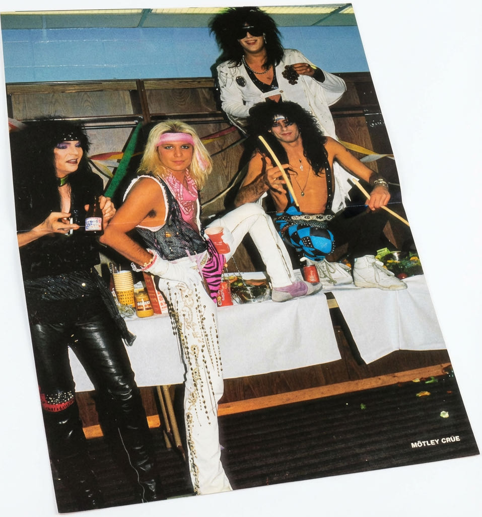 Metal Edge  (May) magazine collectible [Barcode 0709893369705] - Main Image 3