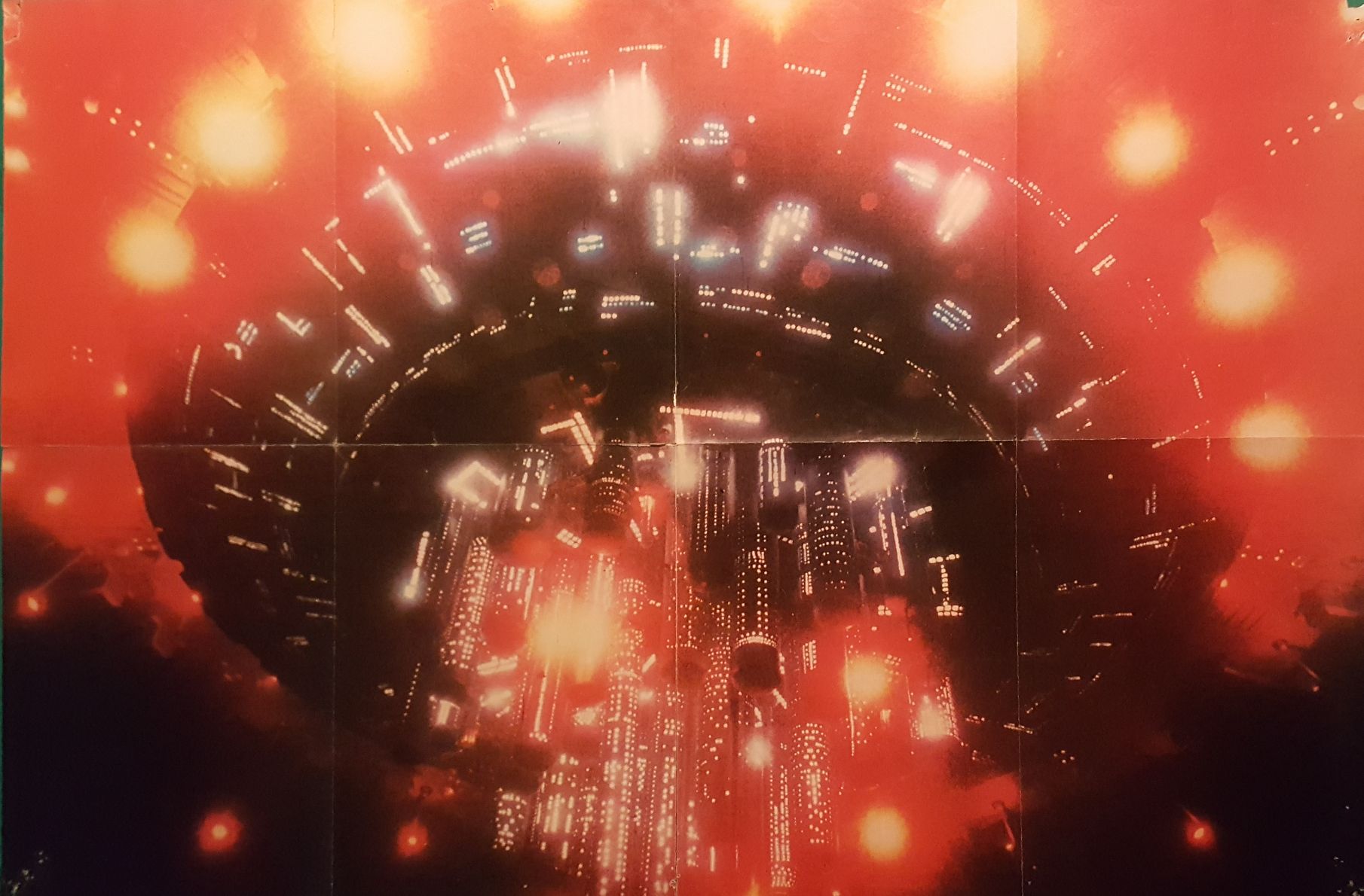 Close Encounters of the Third Kind Official Poster Monthly  (April) magazine collectible - Main Image 2