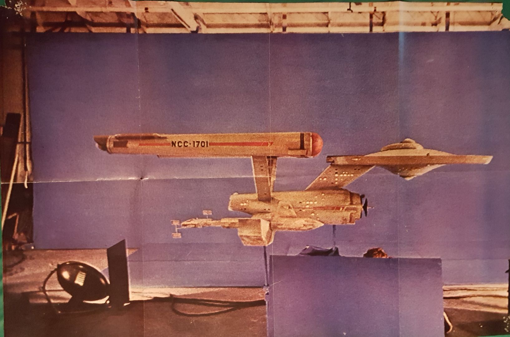 Star Trek Giant Poster Book  (May) magazine collectible - Main Image 2