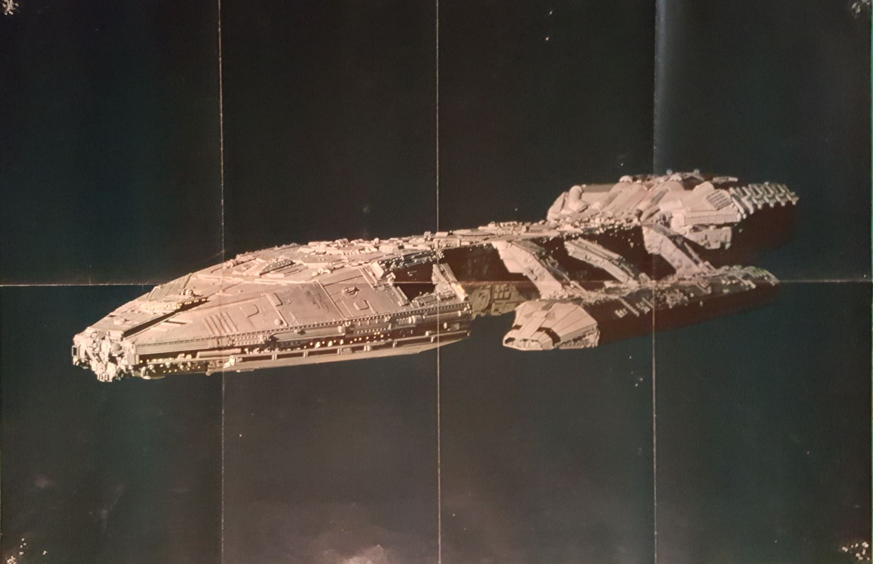 Battlestar Galactica Official Poster Magazine  magazine collectible - Main Image 2