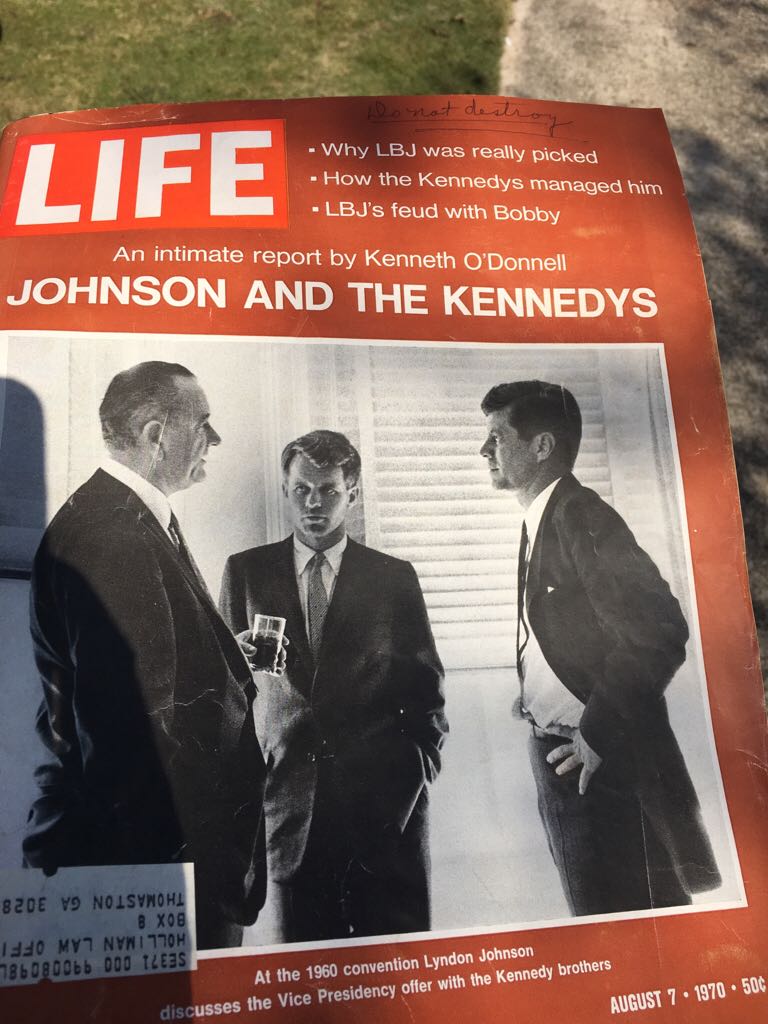 Life  (August) magazine collectible - Main Image 2