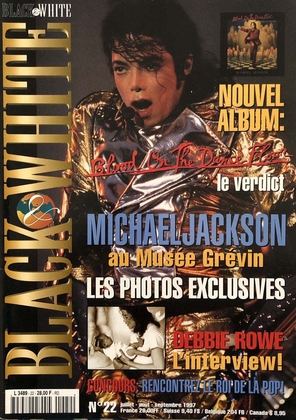Black & White  (July) magazine collectible [Barcode 3793489028005] - Main Image 1
