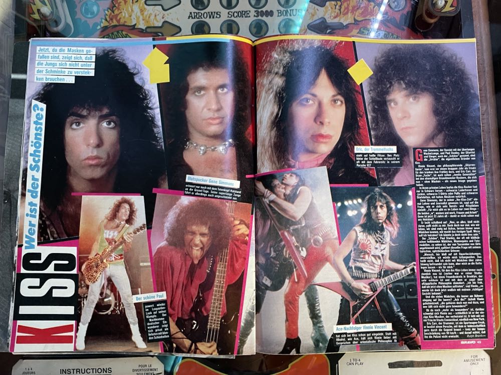 Bravo  (November) magazine collectible - Main Image 3