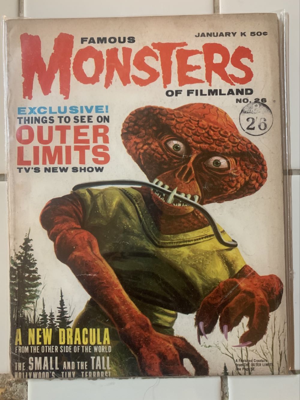Famous Monsters Of Filmland  (January) magazine collectible - Main Image 2