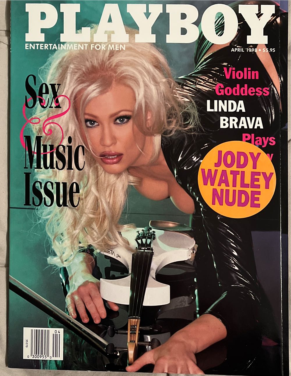 Playboy  (April) magazine collectible [Barcode 03009500005004] - Main Image 2