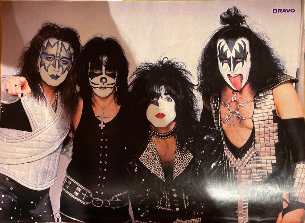 Bravo  (Dezember) magazine collectible [Barcode 439019170240852] - Main Image 2