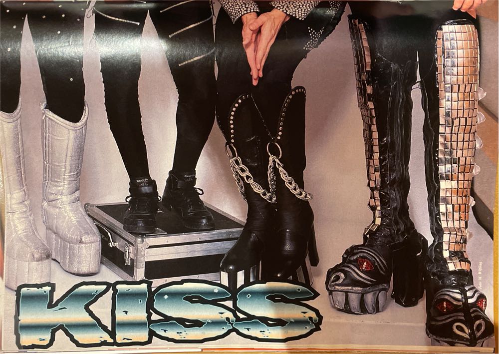 Bravo  (Dezember) magazine collectible [Barcode 439019170240852] - Main Image 3