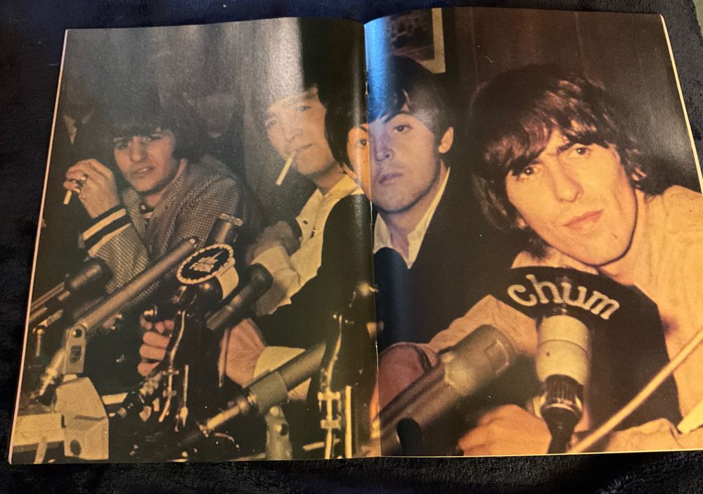 A Marvel Super Special The Beatles Story  (July) magazine collectible [Barcode 07148602077662] - Main Image 3