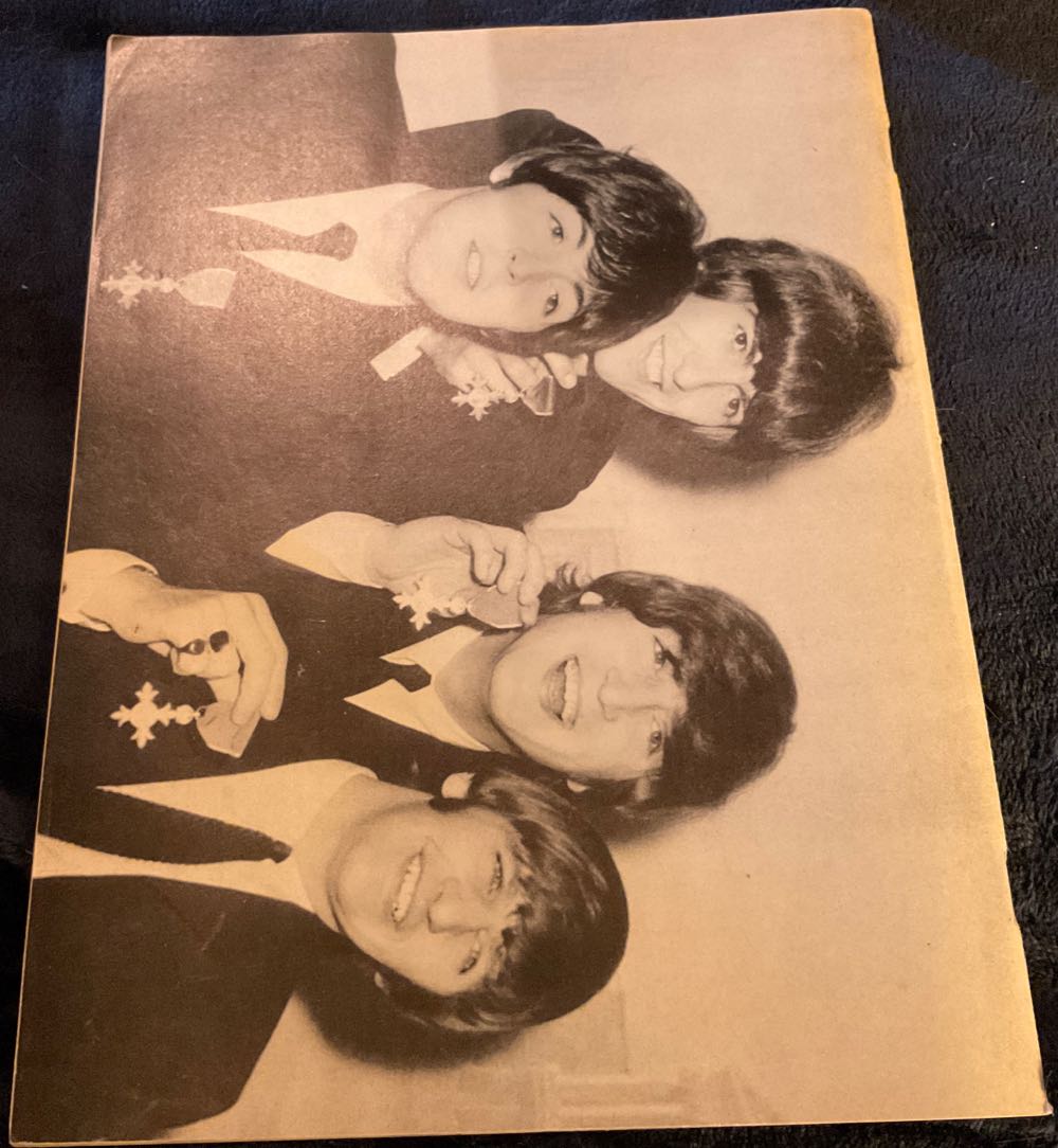 Welcome Back Beatles  (April) magazine collectible [Barcode 07148602167481] - Main Image 2