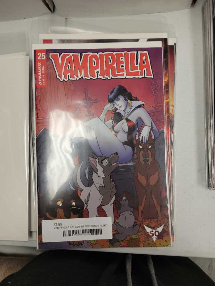 Vampirella Virgin Variant Dynamite Dynamite Entertainment  magazine collectible [Barcode 725130282132] - Main Image 3