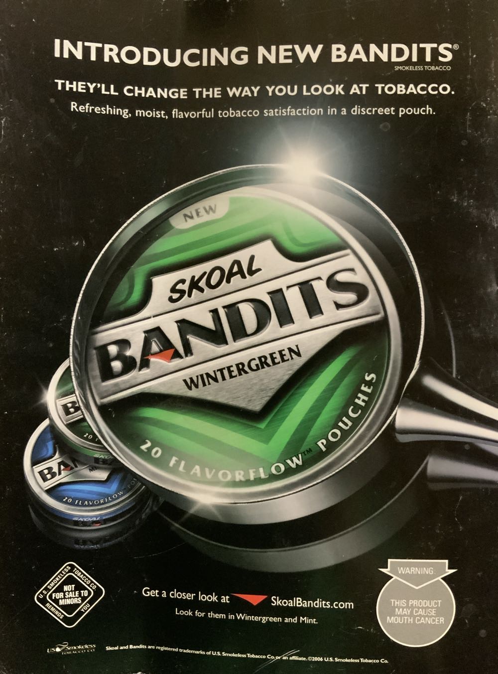 Playboy  (October) magazine collectible [Barcode 07099235270810] - Main Image 2