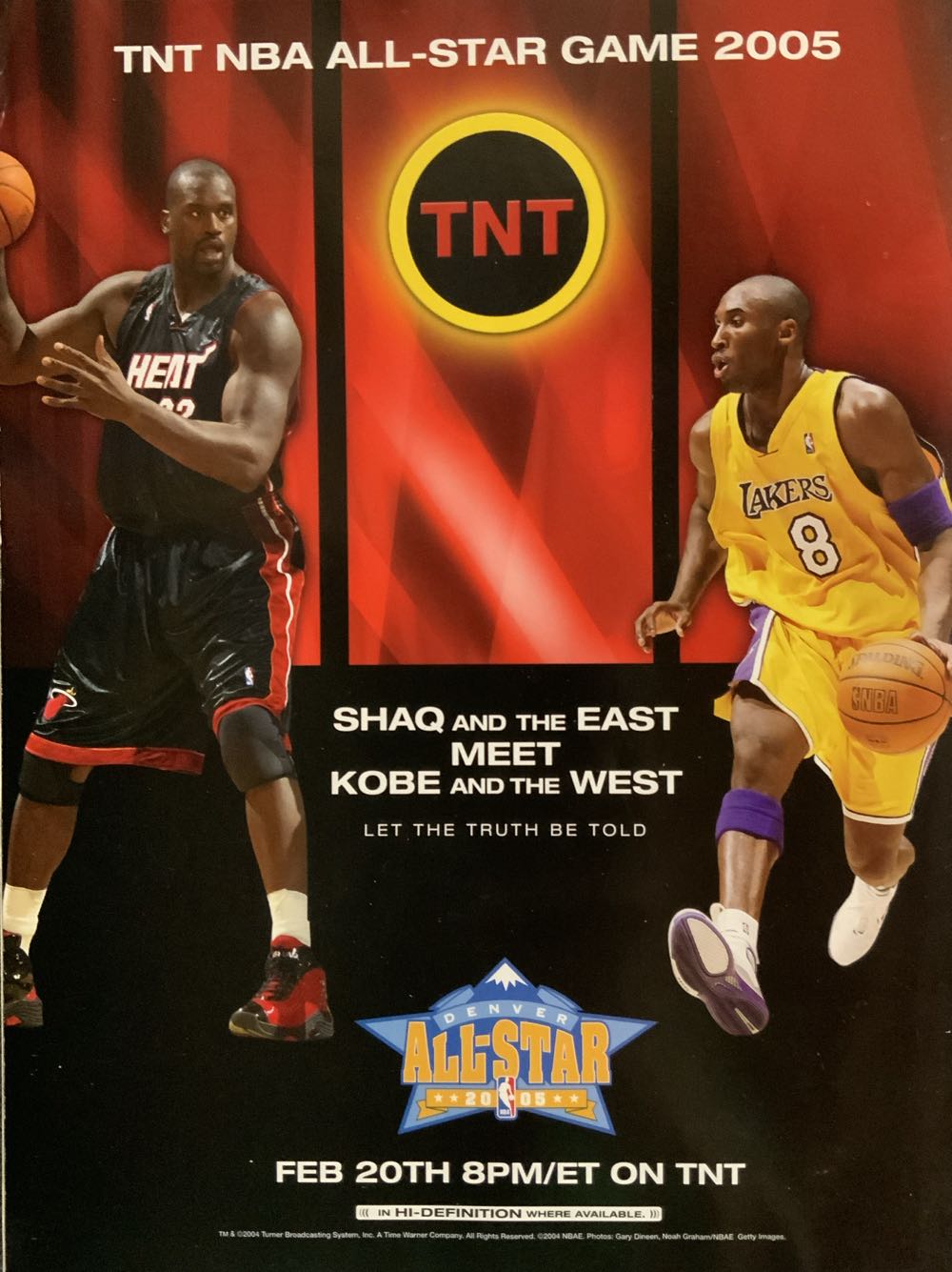 Playboy  (February) magazine collectible [Barcode 07098935270402] - Main Image 2