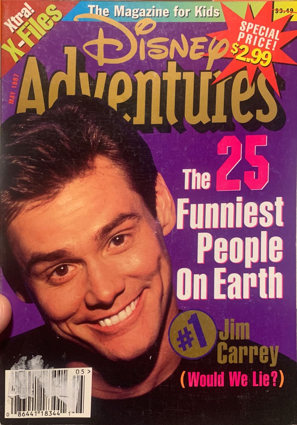 Vanity Fair: Billie’s World - Pop Icon Billie Eilish Settles In to Stardom