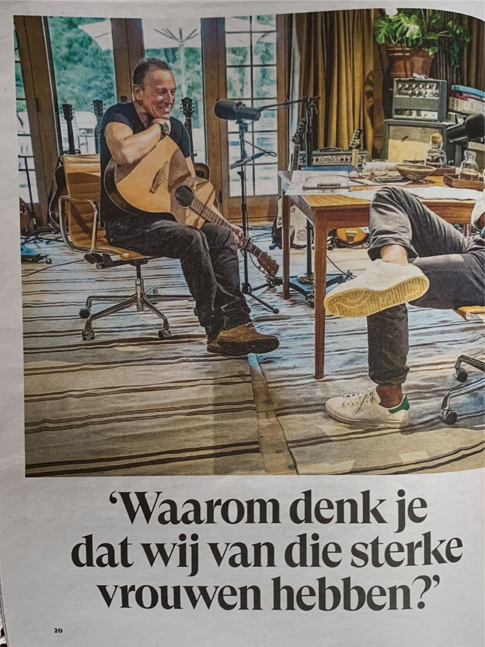 Eindhovens Dagblad Mezza  (October) magazine collectible - Main Image 2