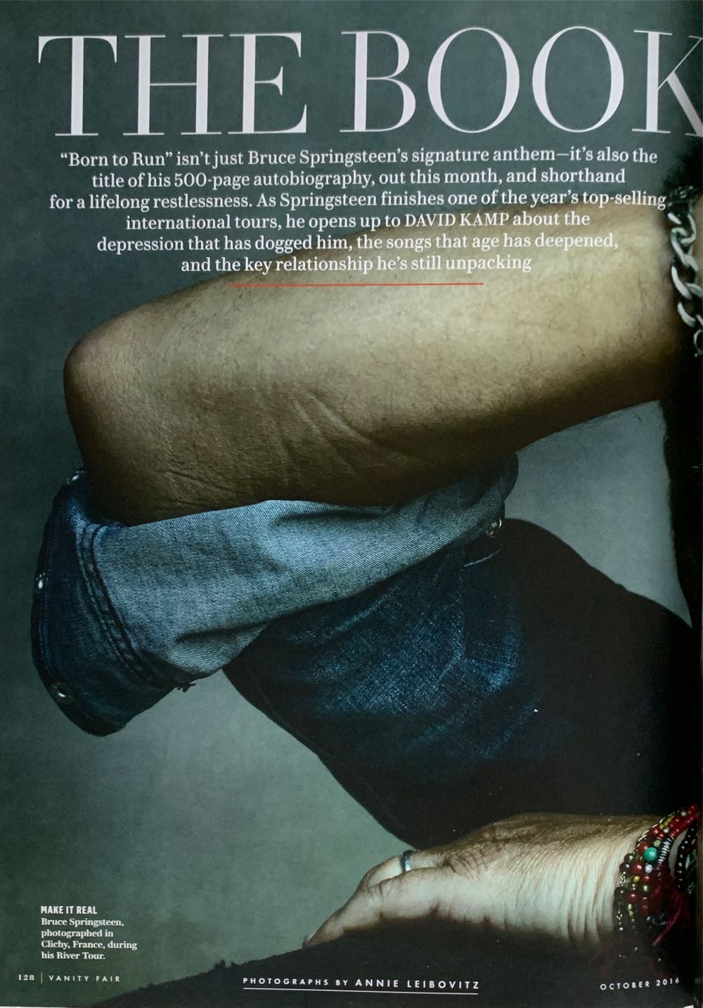 Vanity Fair  (October) magazine collectible [Barcode 977073388924110] - Main Image 2