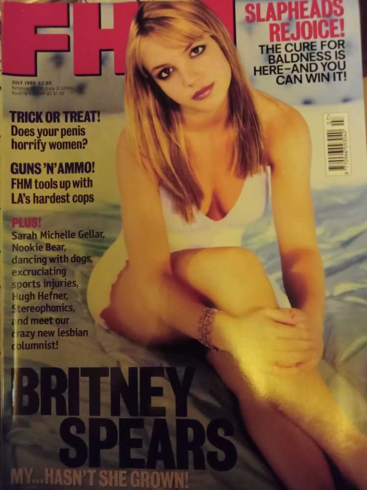 britney cosmopolitan  magazine collectible [Barcode 9770966093040] - Main Image 2