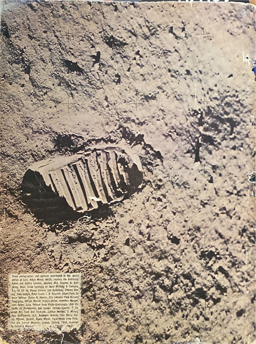 Life  (December) magazine collectible - Main Image 2