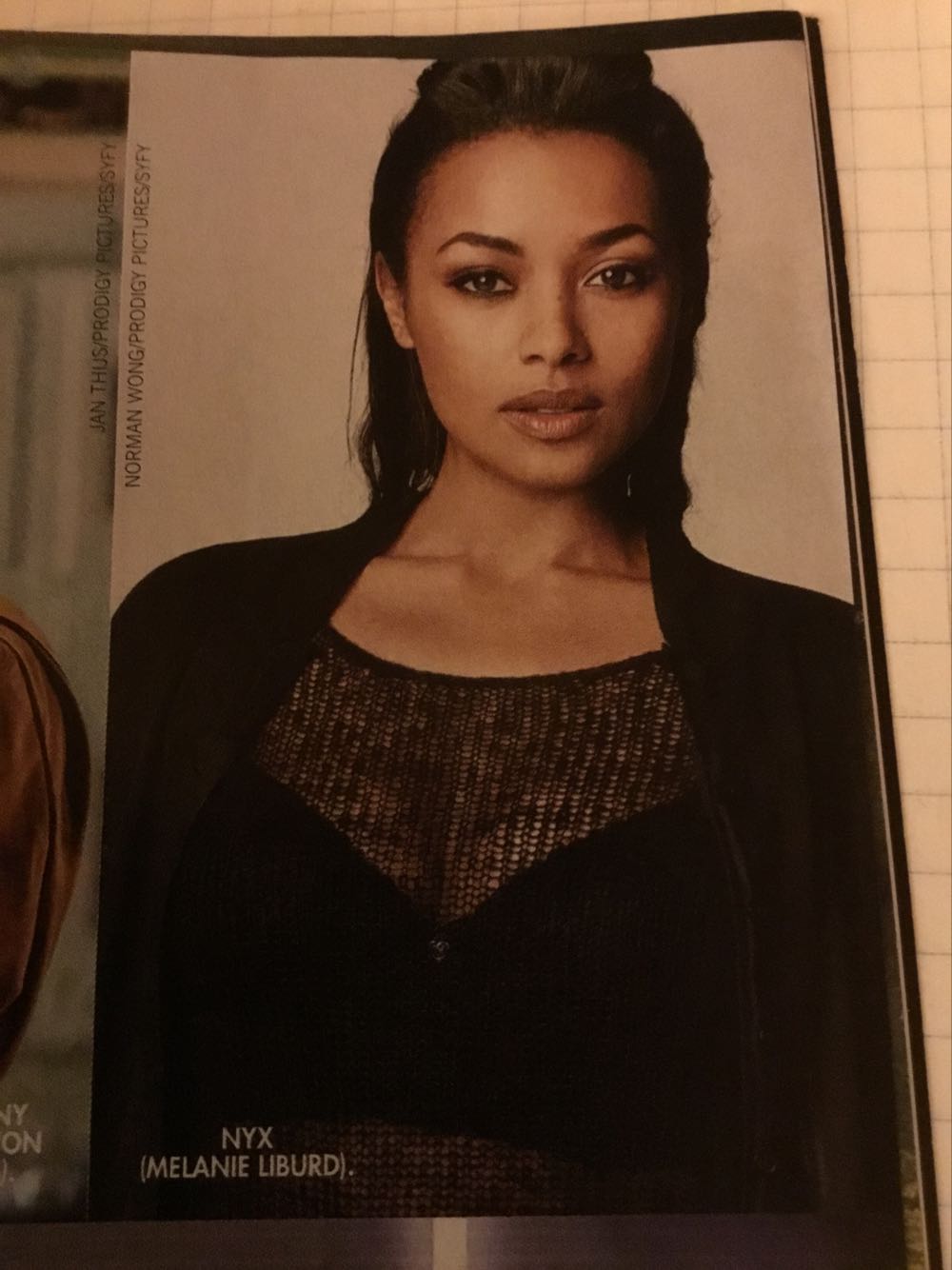 Sci-fi  (October) magazine collectible - Main Image 4