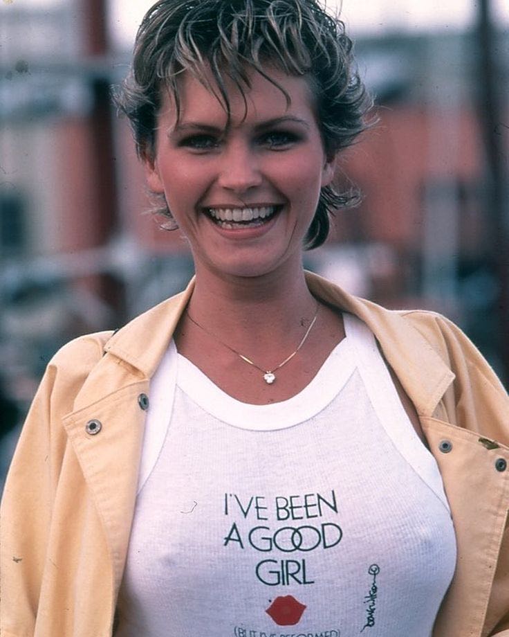 Femme Fatales   (December) magazine collectible - Main Image 2