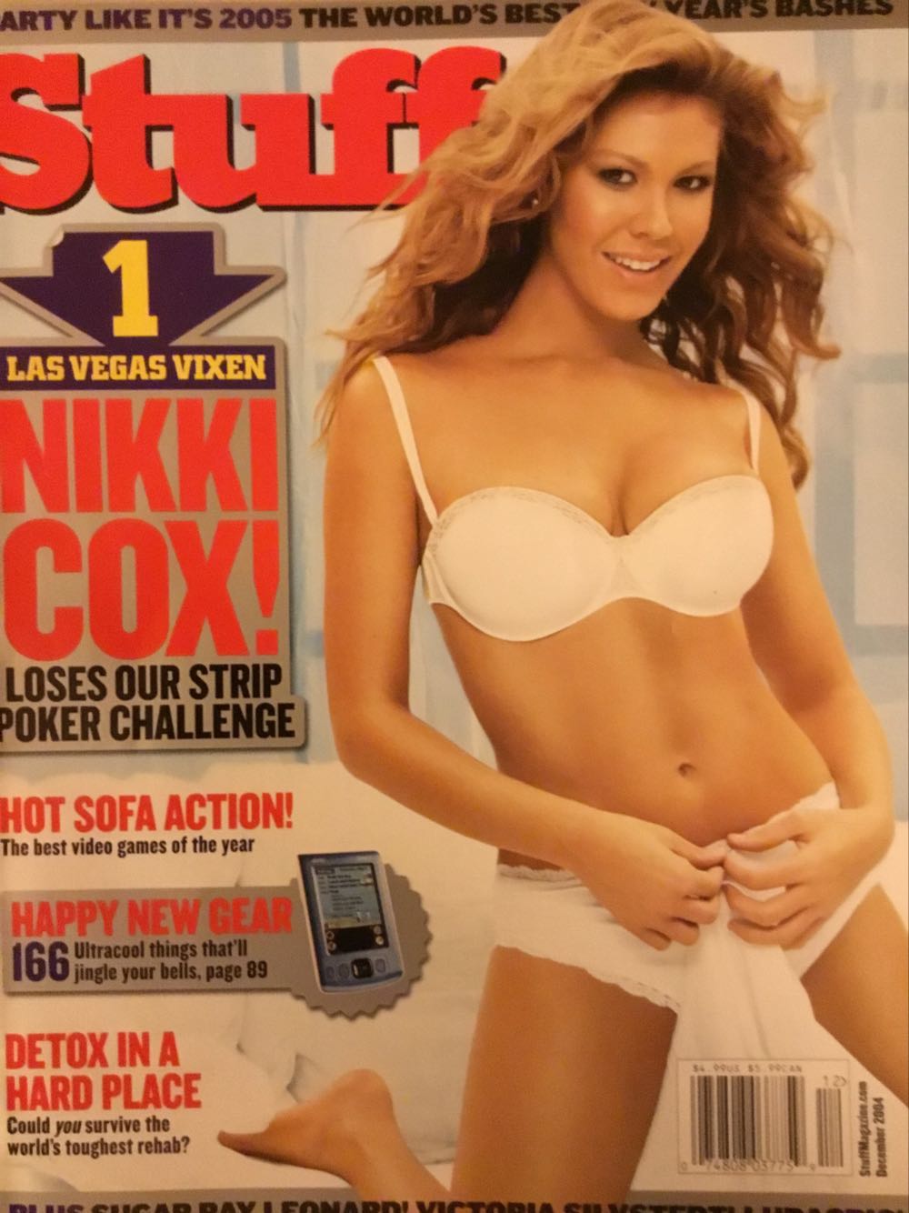 Stuff  (December) magazine collectible - Main Image 1