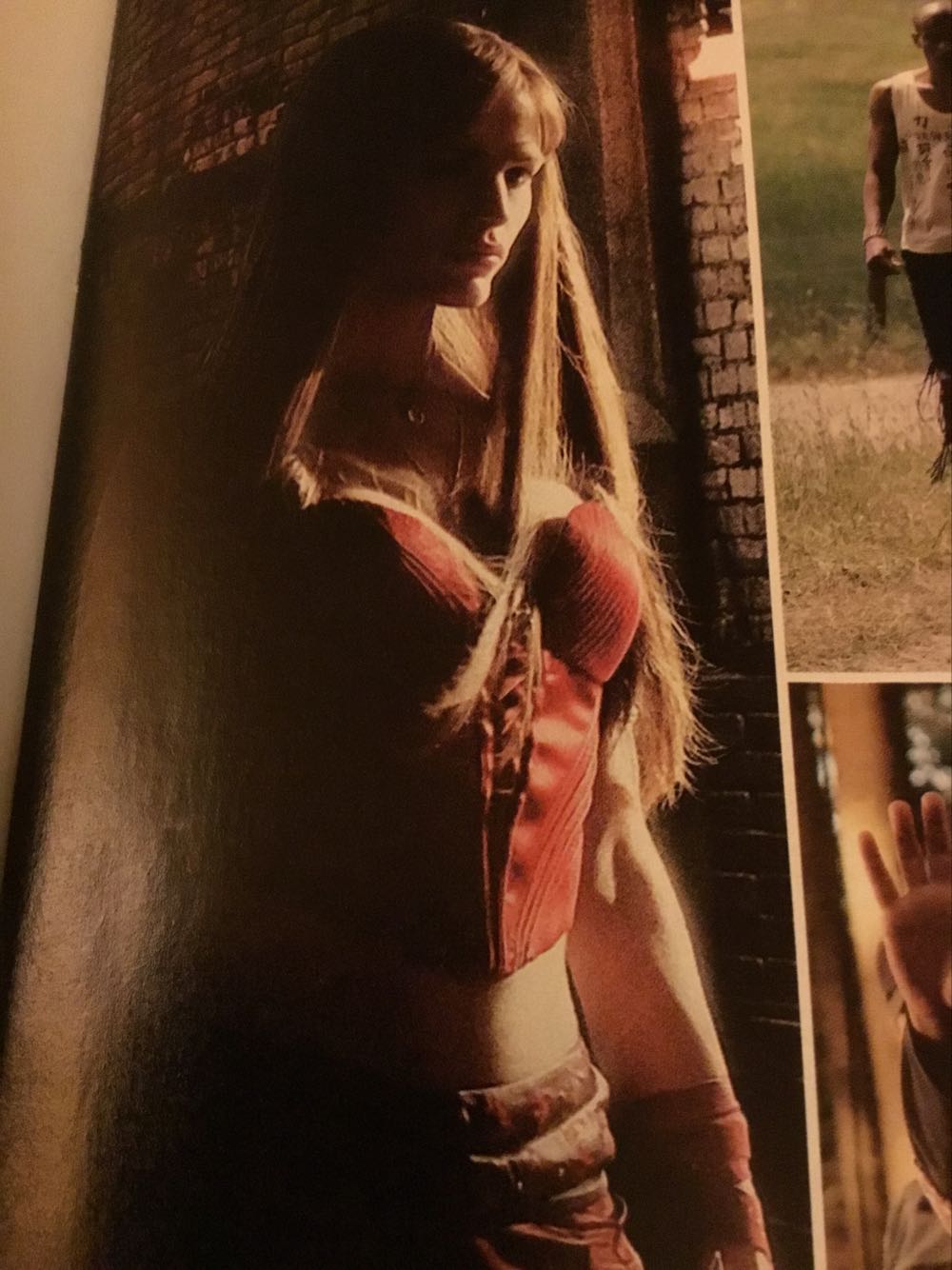 Sci-fi  (February) magazine collectible - Main Image 3