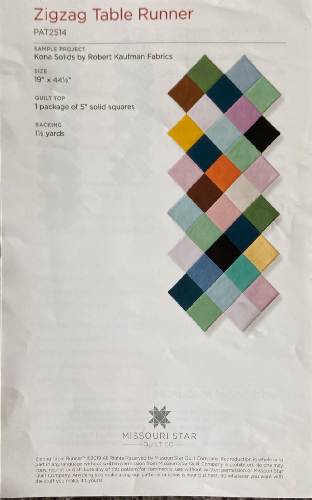 Zig Zag Table Runner  magazine collectible - Main Image 2