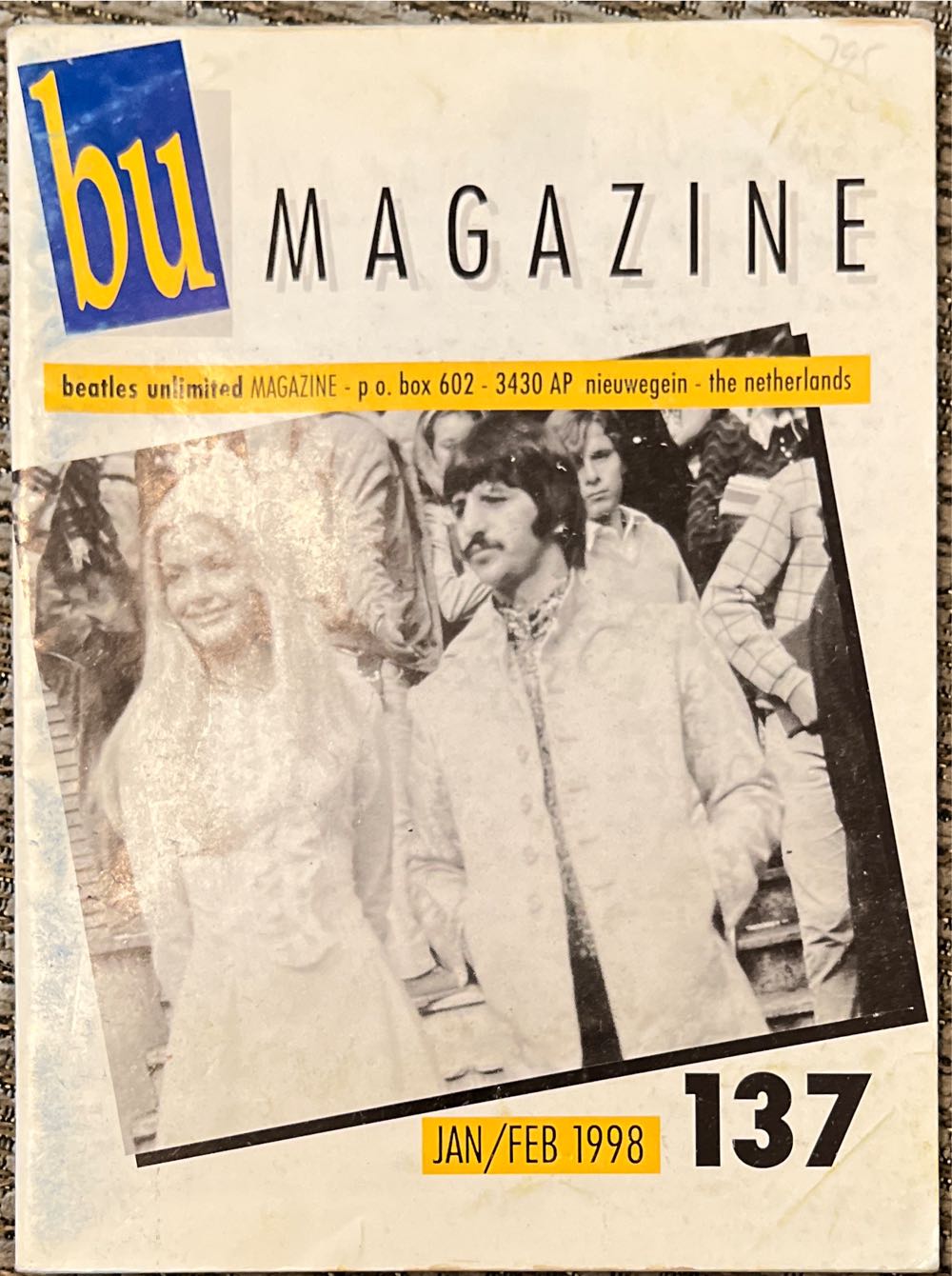 Guitar World Acoustic