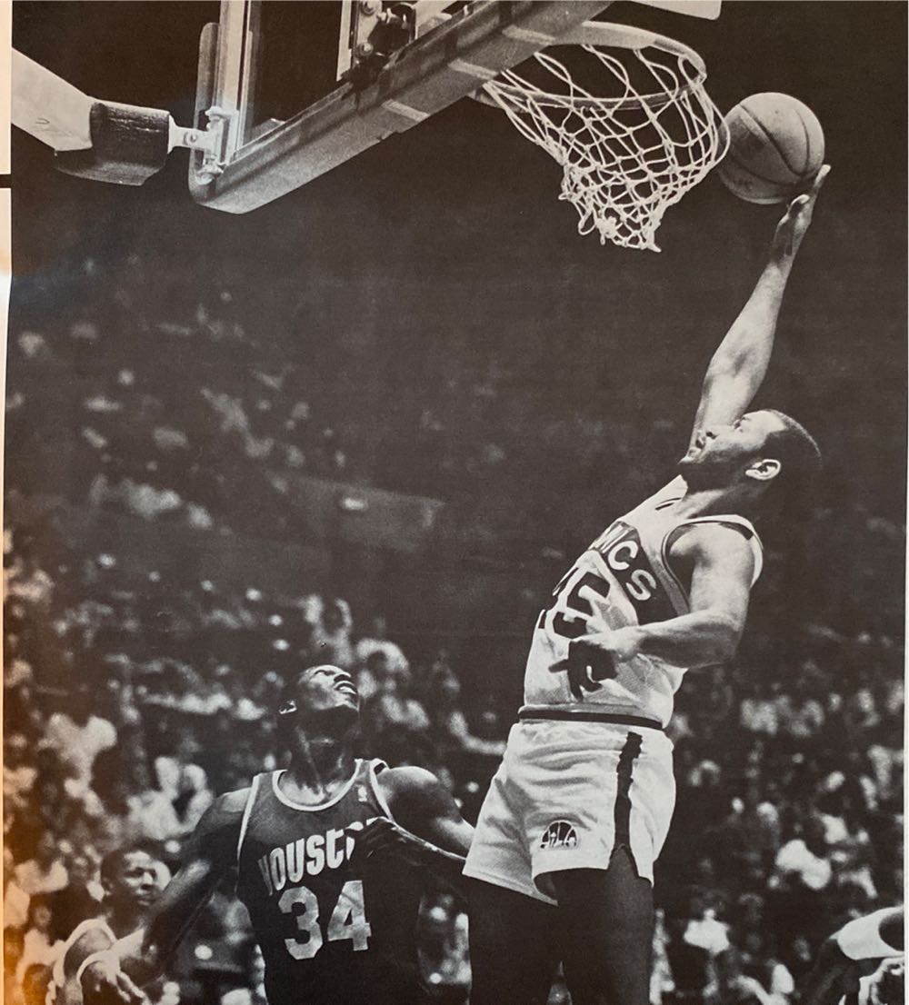 1987 NBA Playoffs WCF Game 3 LA Lakers vs. Seattle Supersonics  magazine collectible - Main Image 4