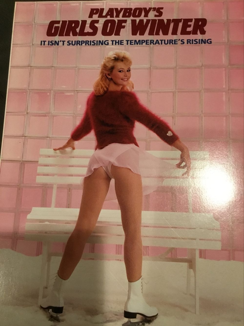 Playboy’s Girls Of Winter  magazine collectible [Barcode 03009538580501] - Main Image 2