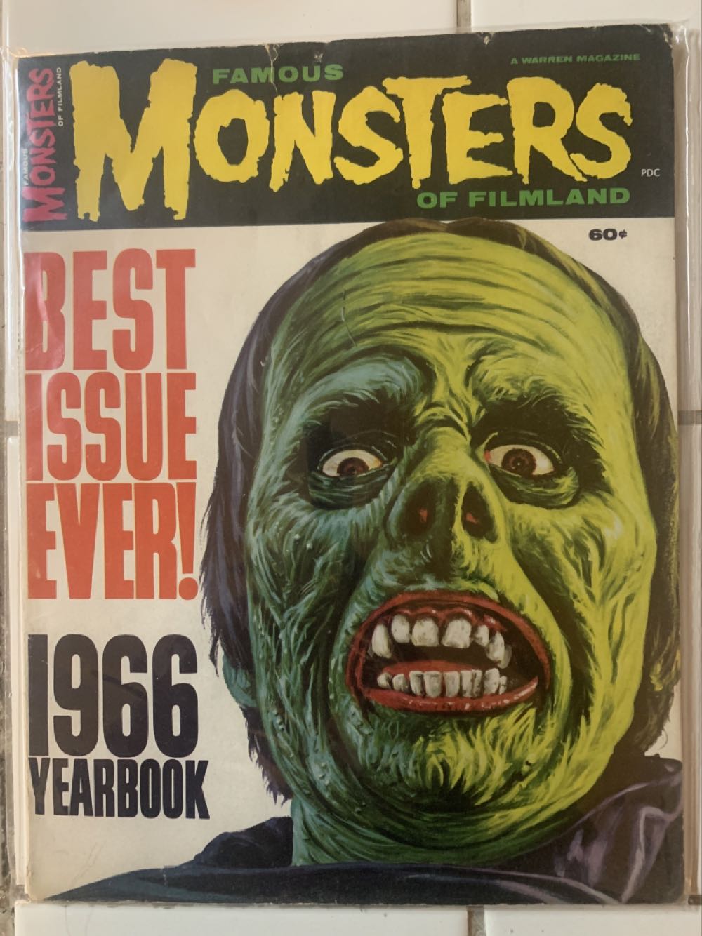 Famous Monsters Of Filmland 1966 Yearbook  magazine collectible - Main Image 2