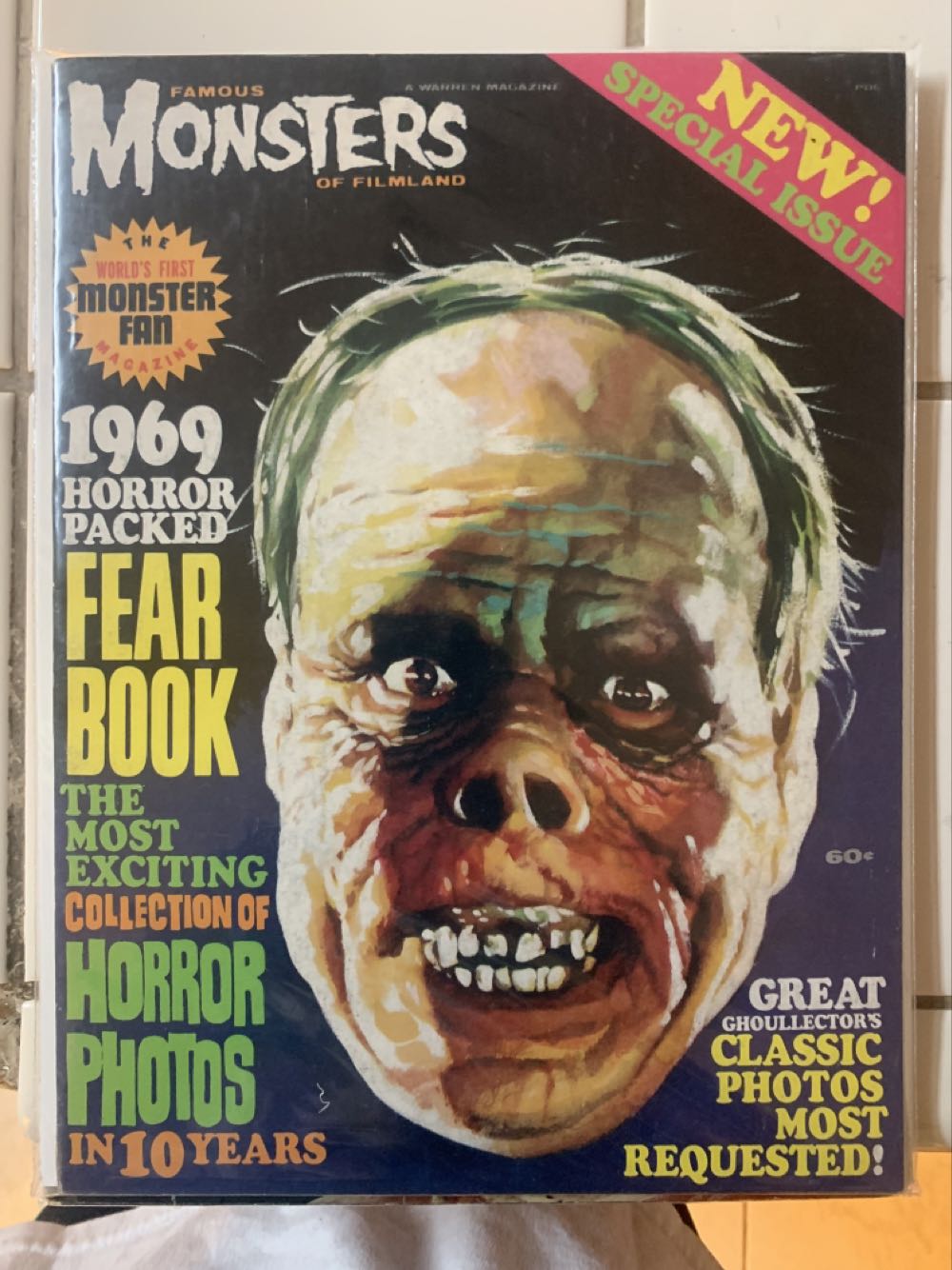 Famous Monsters Of Filmland 1969 Yearbook  magazine collectible - Main Image 2
