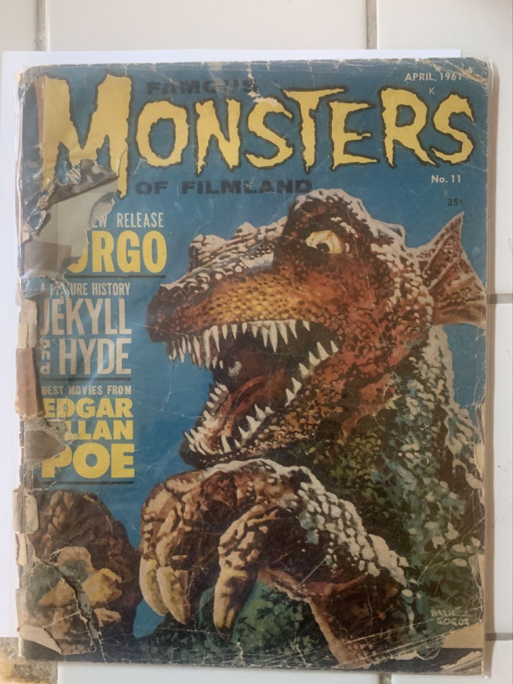 Famous Monsters Of Filmland  (April) magazine collectible - Main Image 3