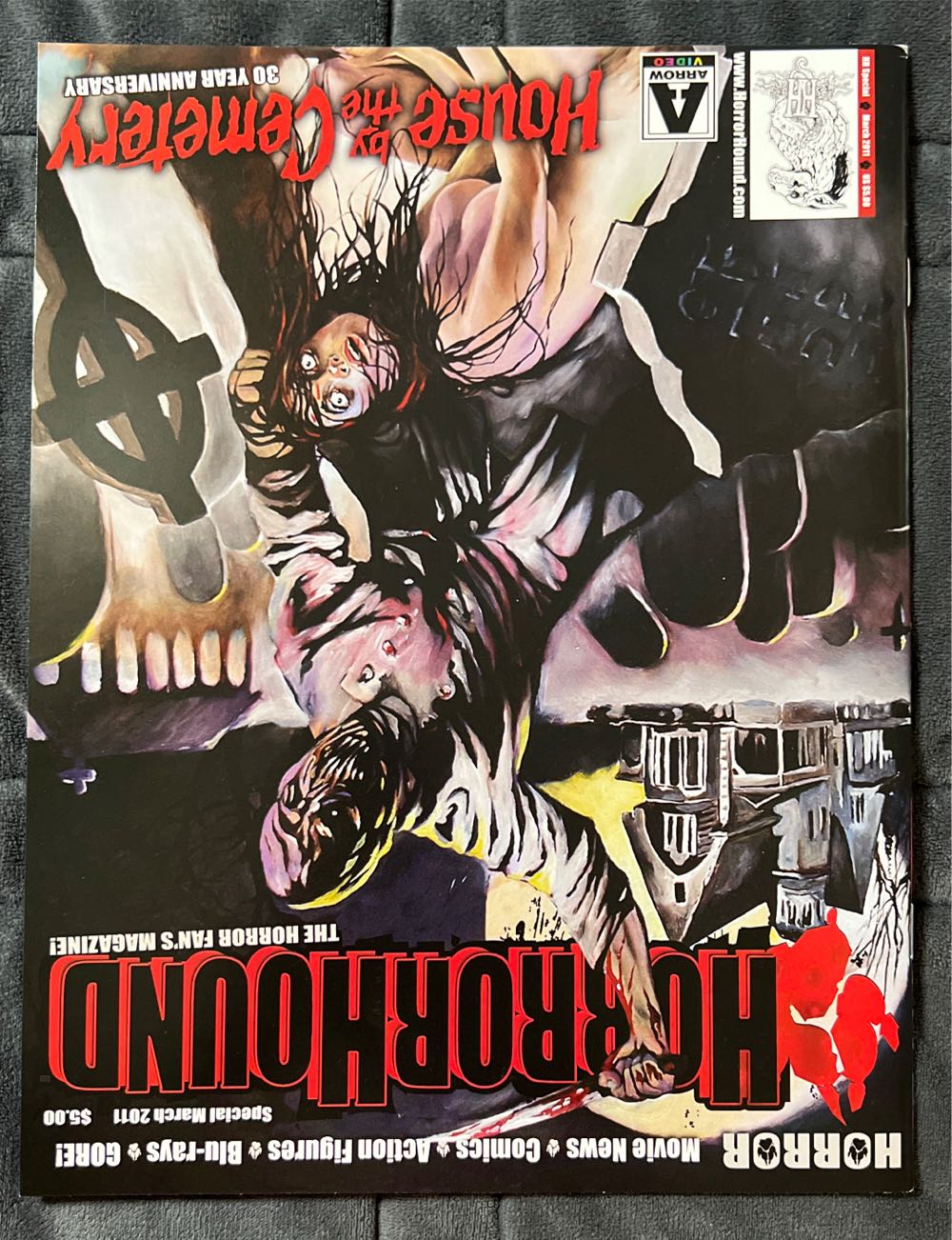 Horrorhound Special 2011 Killer Klowns  (March) magazine collectible - Main Image 2