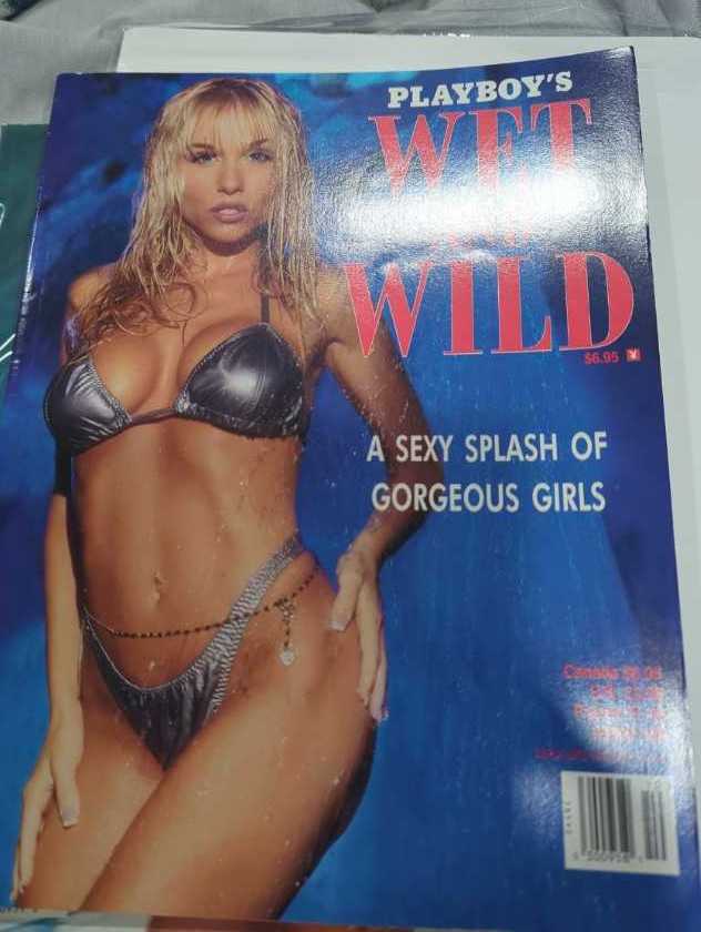 Playboy’s Wet And Wild  (November) magazine collectible [Barcode 030095000081] - Main Image 2