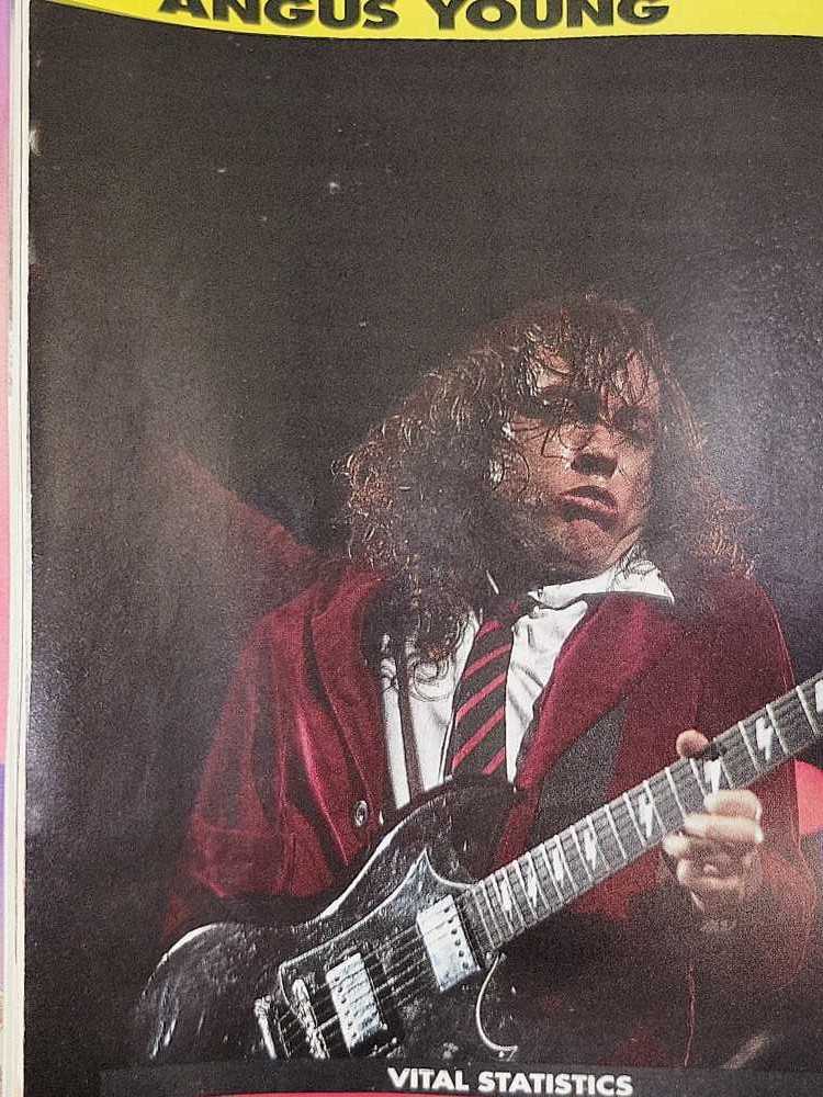 School, Guitar  (January) magazine collectible - Main Image 2